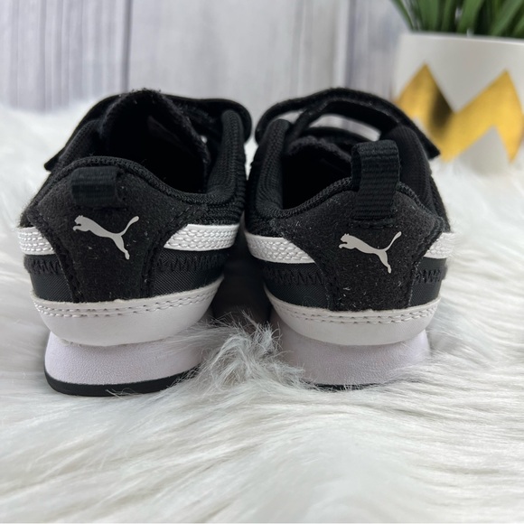 Puma Toddler Size 9 Sneakers - Picture 5 of 8